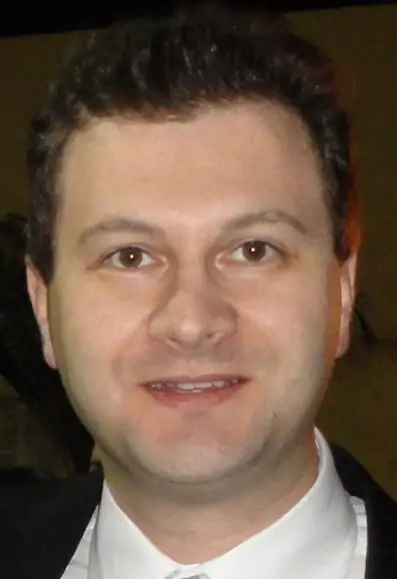 Dr. Roger Beltrati Coser