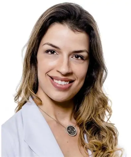 Dra. Roberta Vasconcelos Berg