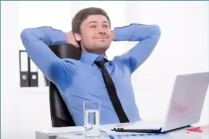 A hiperidrose primária ocorre em algumas partes do corpo, como axilas.